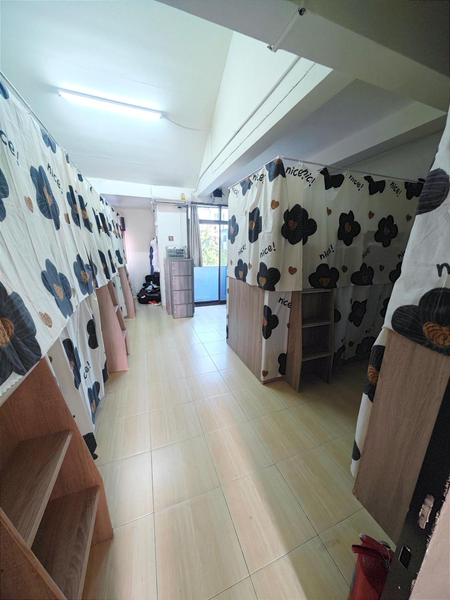 Panda Lodge Home Stay Banguecoque Exterior foto